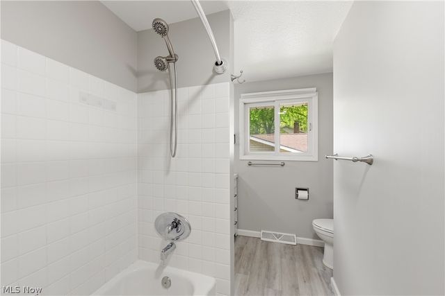 8139 Yorkshire Drive, Mentor, OH 44060