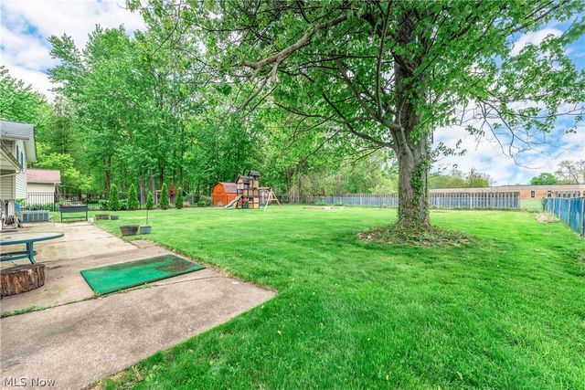 8139 Yorkshire Drive, Mentor, OH 44060
