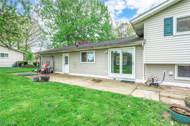 8139 Yorkshire Drive, Mentor, OH 44060