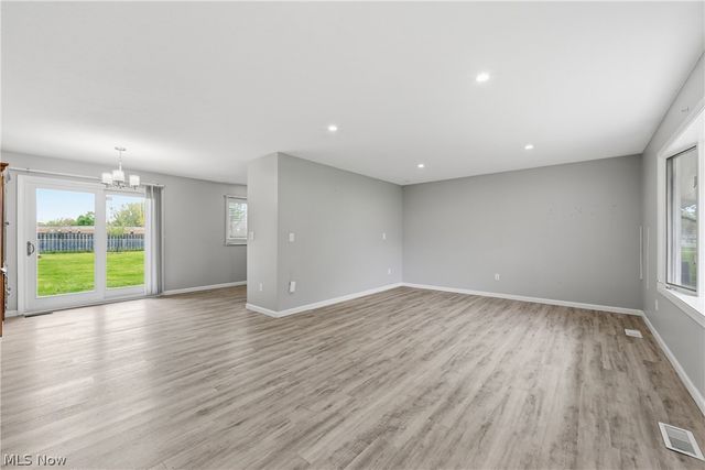 8139 Yorkshire Drive, Mentor, OH 44060