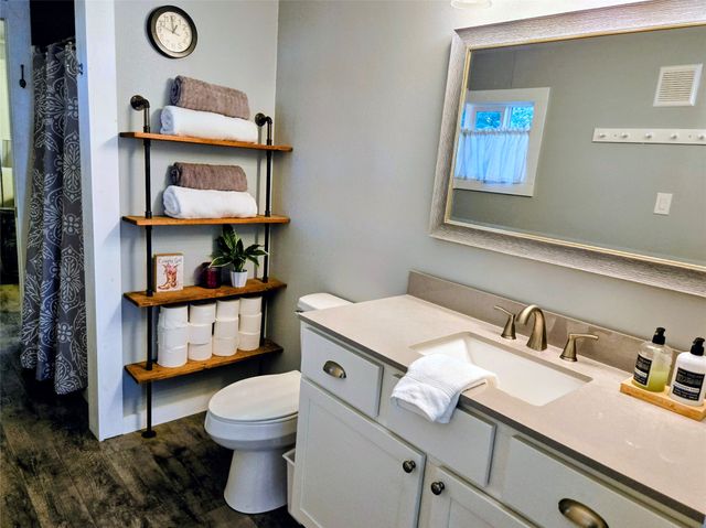 3807 Turquoise Trail, Granbury, TX 76048