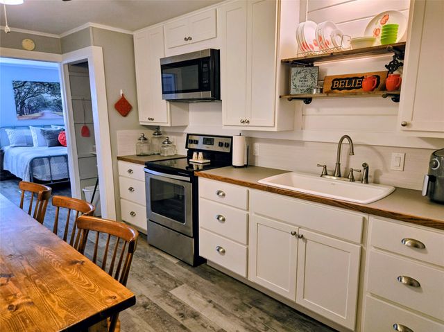 3807 Turquoise Trail, Granbury, TX 76048