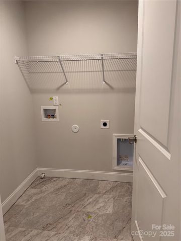 4077 Port Richmond Avenue 18, Gastonia, NC 28056