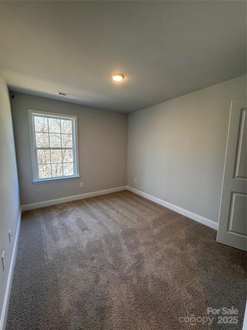 4077 Port Richmond Avenue 18, Gastonia, NC 28056