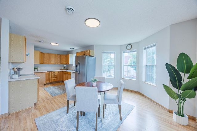 1512 Albemarle Street, Saint Paul, MN 55117