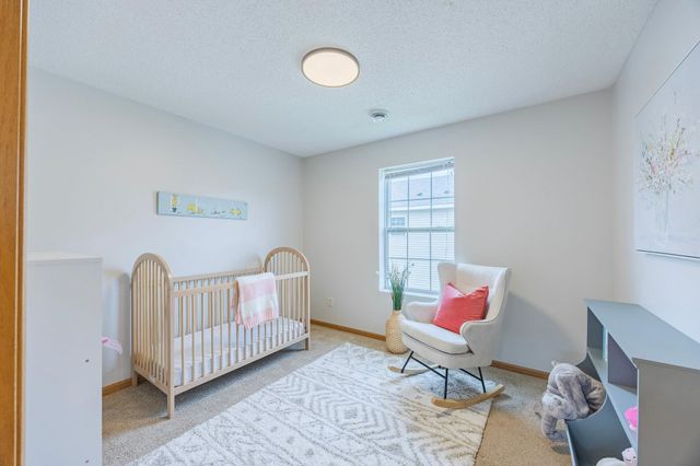 1512 Albemarle Street, Saint Paul, MN 55117