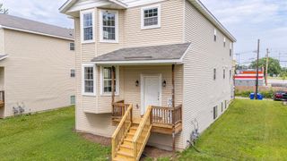 1512 Albemarle Street, Saint Paul, MN 55117