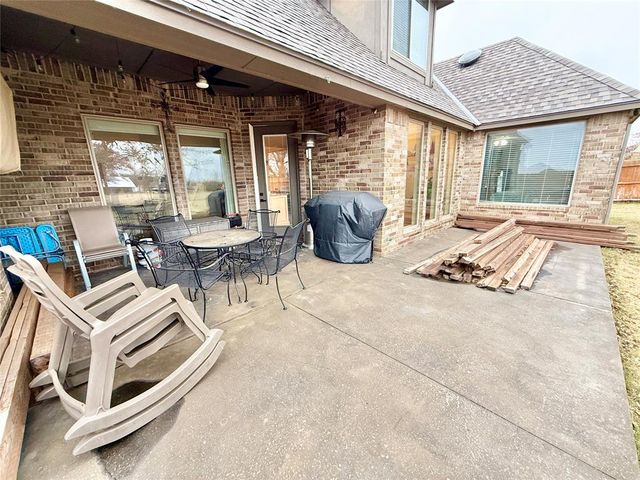 13191 Red Oak Drive, Choctaw, OK 73020