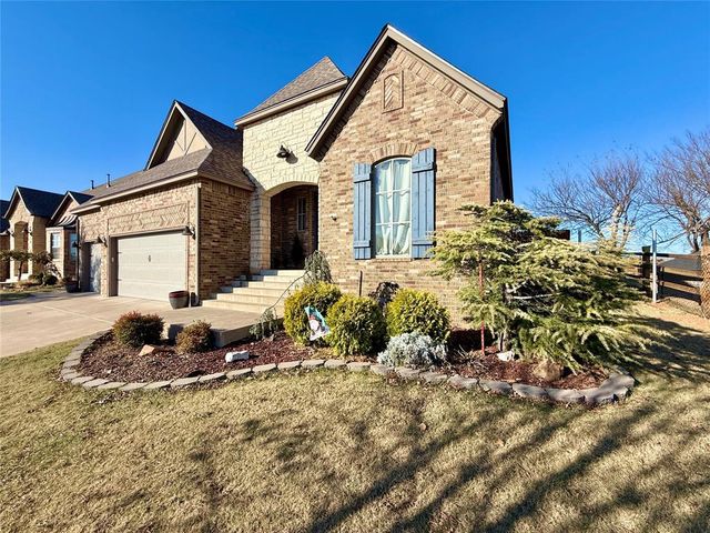 13191 Red Oak Drive, Choctaw, OK 73020