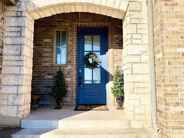 13191 Red Oak Drive, Choctaw, OK 73020