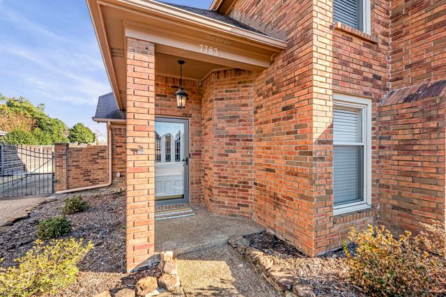 7783 HUNTERS RUN DR, Germantown, TN 38138
