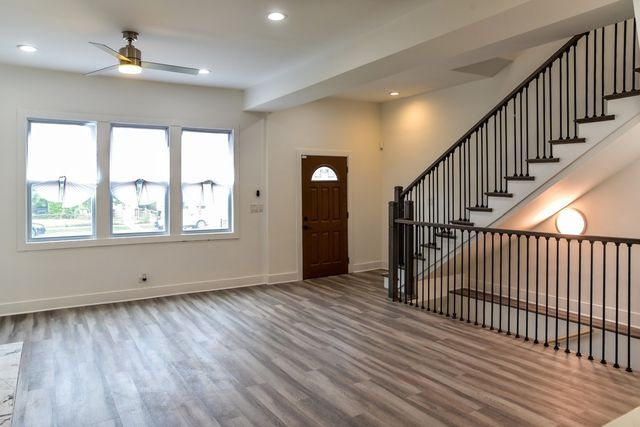 5843 S Indiana Avenue, Chicago, IL 60637