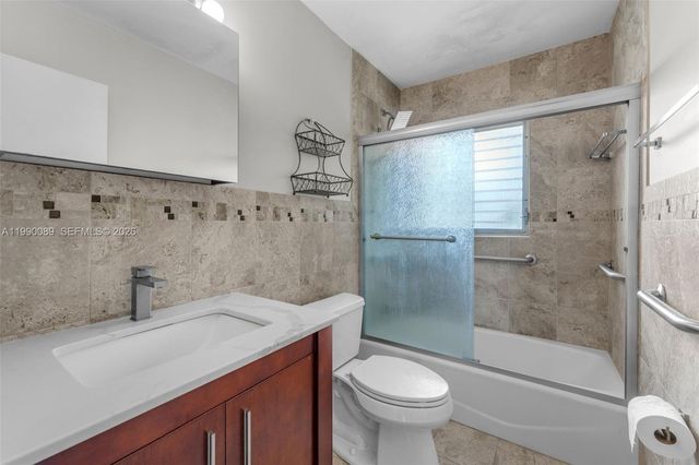 4341 SW 104th Ct, Miami, FL 33165