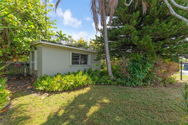 4341 SW 104th Ct, Miami, FL 33165