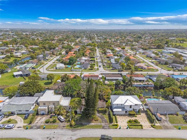 4341 SW 104th Ct, Miami, FL 33165