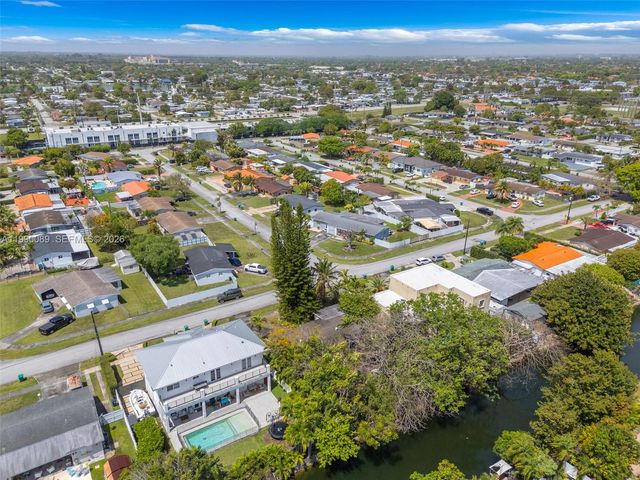 4341 SW 104th Ct, Miami, FL 33165