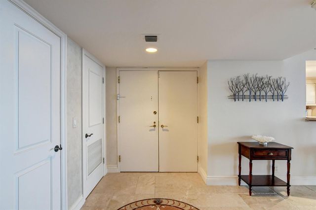 250 S Ocean Boulevard 16-c, Boca Raton, FL 33432