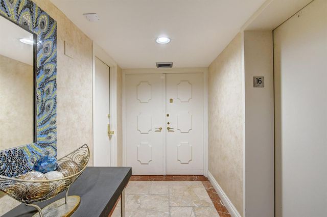 250 S Ocean Boulevard 16-c, Boca Raton, FL 33432