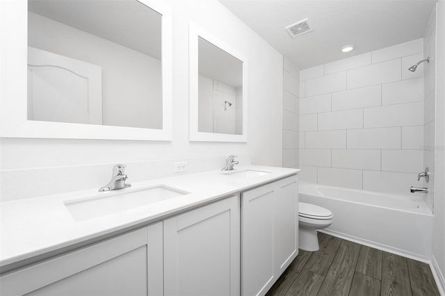 13466 LEAPING WATER WAY, Astatula, FL 34705