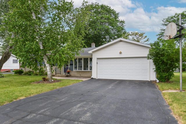 312 N Jackson STREET, Elkhorn, WI 53121