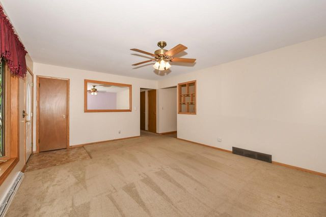 312 N Jackson STREET, Elkhorn, WI 53121