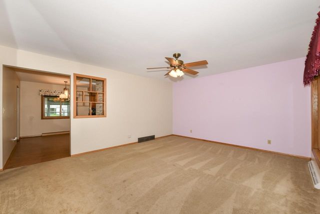 312 N Jackson STREET, Elkhorn, WI 53121