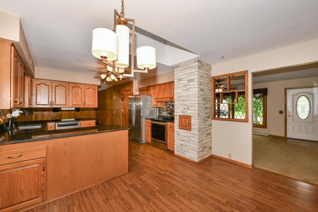 312 N Jackson STREET, Elkhorn, WI 53121