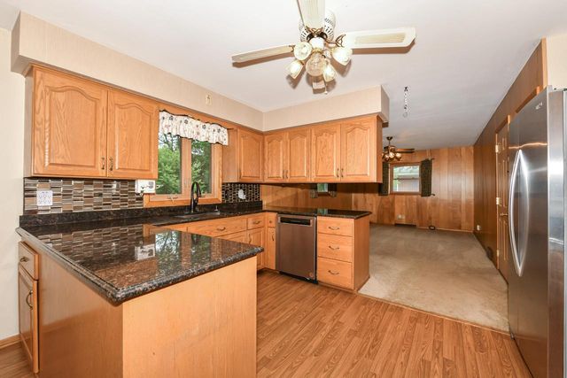 312 N Jackson STREET, Elkhorn, WI 53121