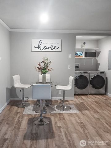 6240 Azure Way, Maple Falls, WA 98266