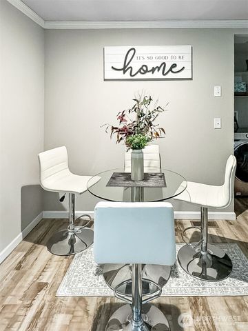 6240 Azure Way, Maple Falls, WA 98266