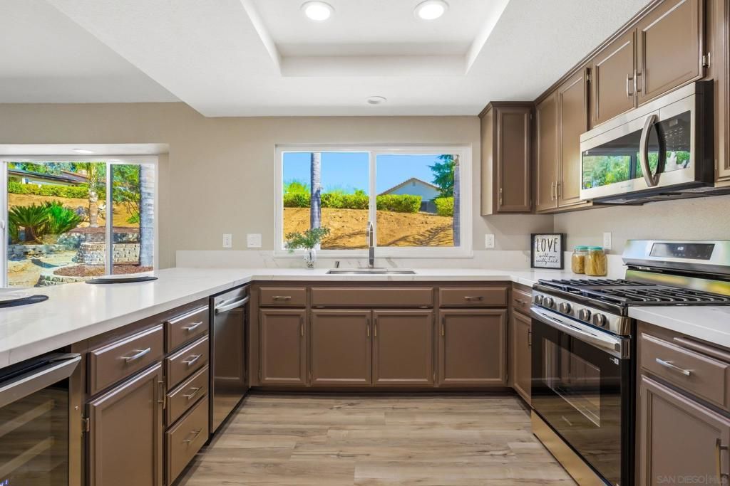 Image 10 of property listing at 24763 Leada Way, Ramona, CA 92065