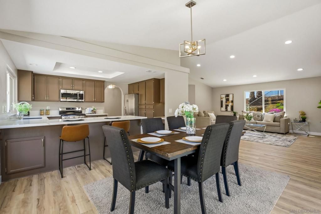 Image 12 of property listing at 24763 Leada Way, Ramona, CA 92065