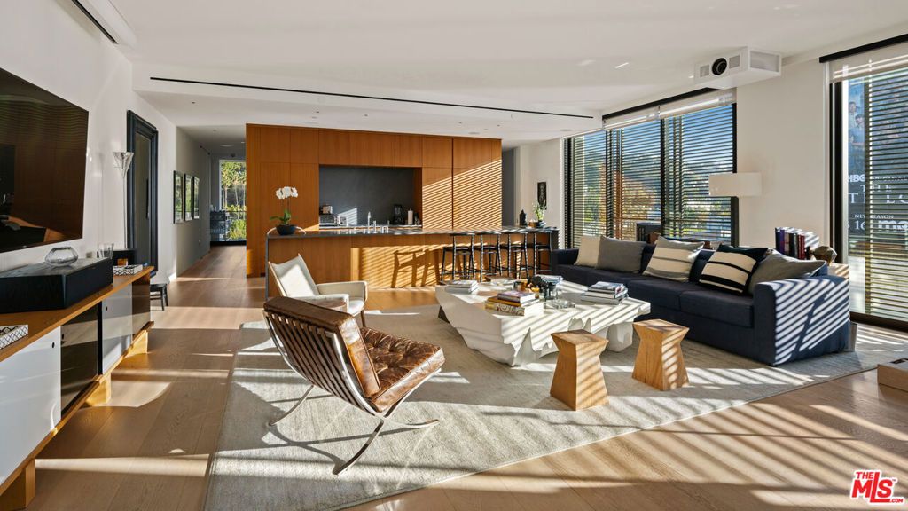 9040 W Sunset Boulevard 1004, West Hollywood, CA 90069 — photo 4