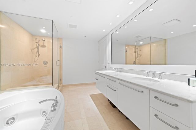 3101 S Ocean Dr 2907, Hollywood, FL 33019