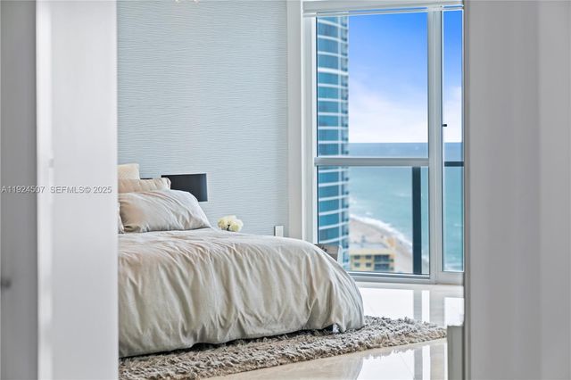 3101 S Ocean Dr 2907, Hollywood, FL 33019