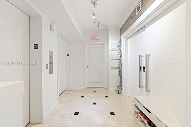 3101 S Ocean Dr 2907, Hollywood, FL 33019