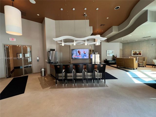 3101 S Ocean Dr 2907, Hollywood, FL 33019