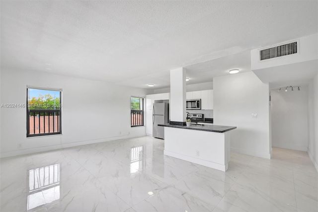 5731 NE 18TH AVE 6, Fort Lauderdale, FL 33334