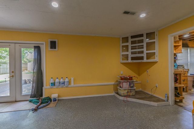403 E Halsey Street, Republic, MO 65738