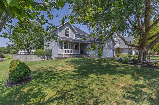 403 E Halsey Street, Republic, MO 65738