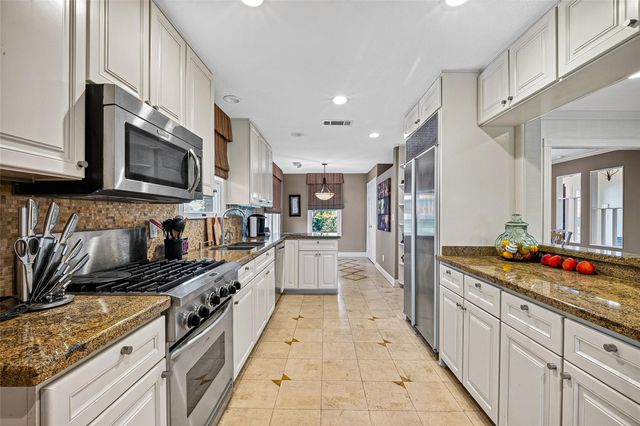 2406 Tannehill Drive, Houston, TX 77008