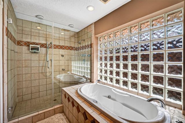 2406 Tannehill Drive, Houston, TX 77008