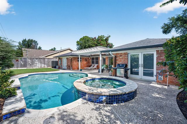 2406 Tannehill Drive, Houston, TX 77008