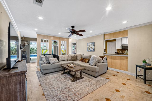2406 Tannehill Drive, Houston, TX 77008