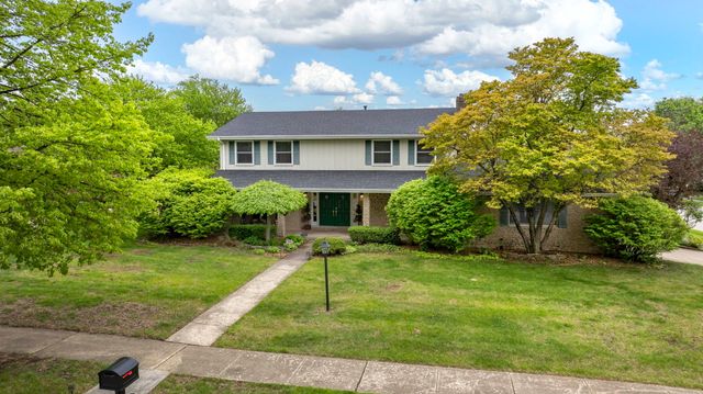 3212 Burr Oaks Drive, Joliet, IL 60431
