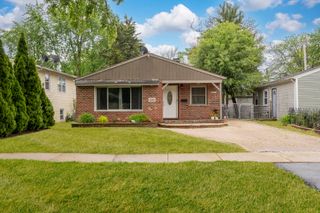 488 Ann Street, West Chicago, IL 60185