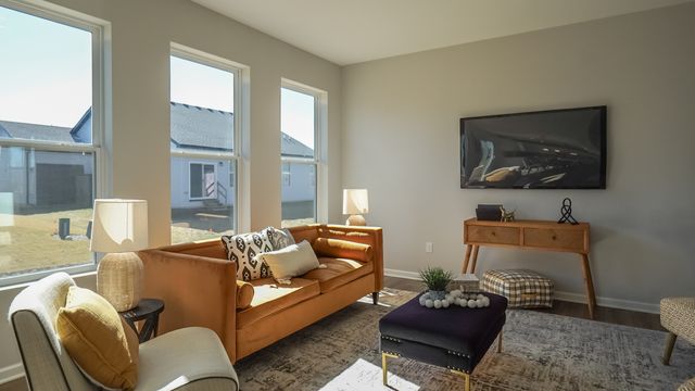 20 W Sandalwood Avenue, Cortland, IL 60112