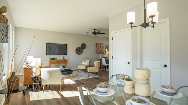 20 W Sandalwood Avenue, Cortland, IL 60112