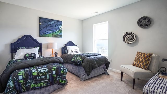 20 W Sandalwood Avenue, Cortland, IL 60112