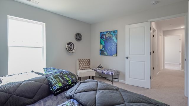 20 W Sandalwood Avenue, Cortland, IL 60112